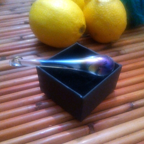 Jewelry - Raindrop Glass Pendant
